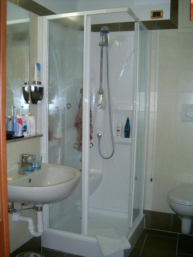 Superior Double or Twin Room Lake View