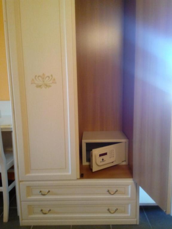 Superior Double or Twin Room Lake View